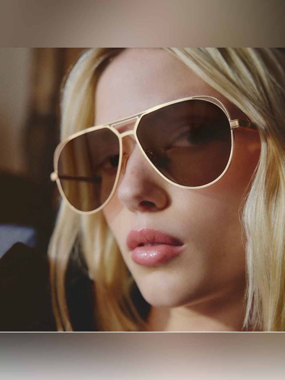 QUAY AUSTRALIA  OPEN TAB COLOR: Brushed Gold Doe Frame / Tan Lens